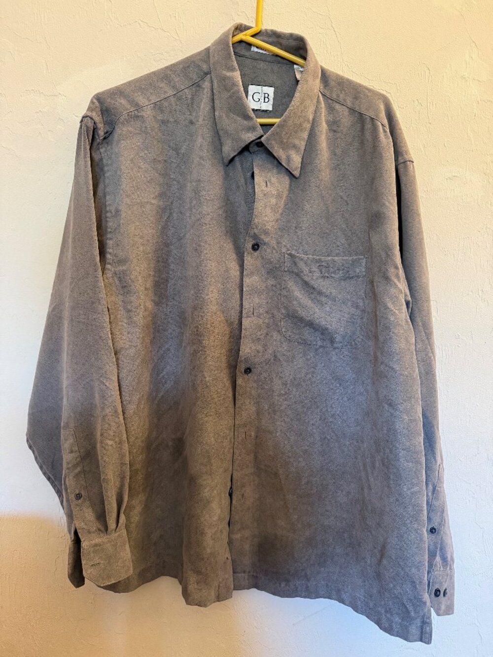 Geoffrey Beene Men's XL Micro Suede Taupe Gray Button Up Shirt Y2K